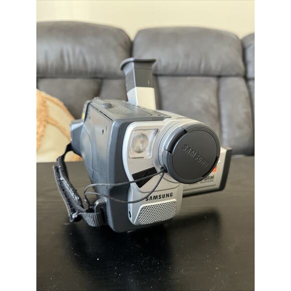 Samsung SCL906 Hi8 NTSC Video Camera Camcorder - NO CHARGER OR BATTERY - Picture 6 of 8